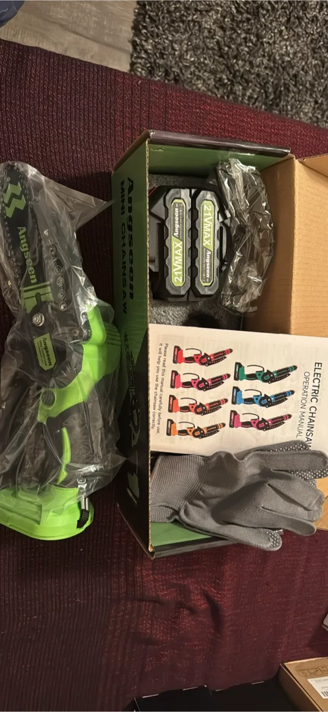 Angseen Mini Chainsaw 6-Inch, Cordless, New in Box! image indicator(3)