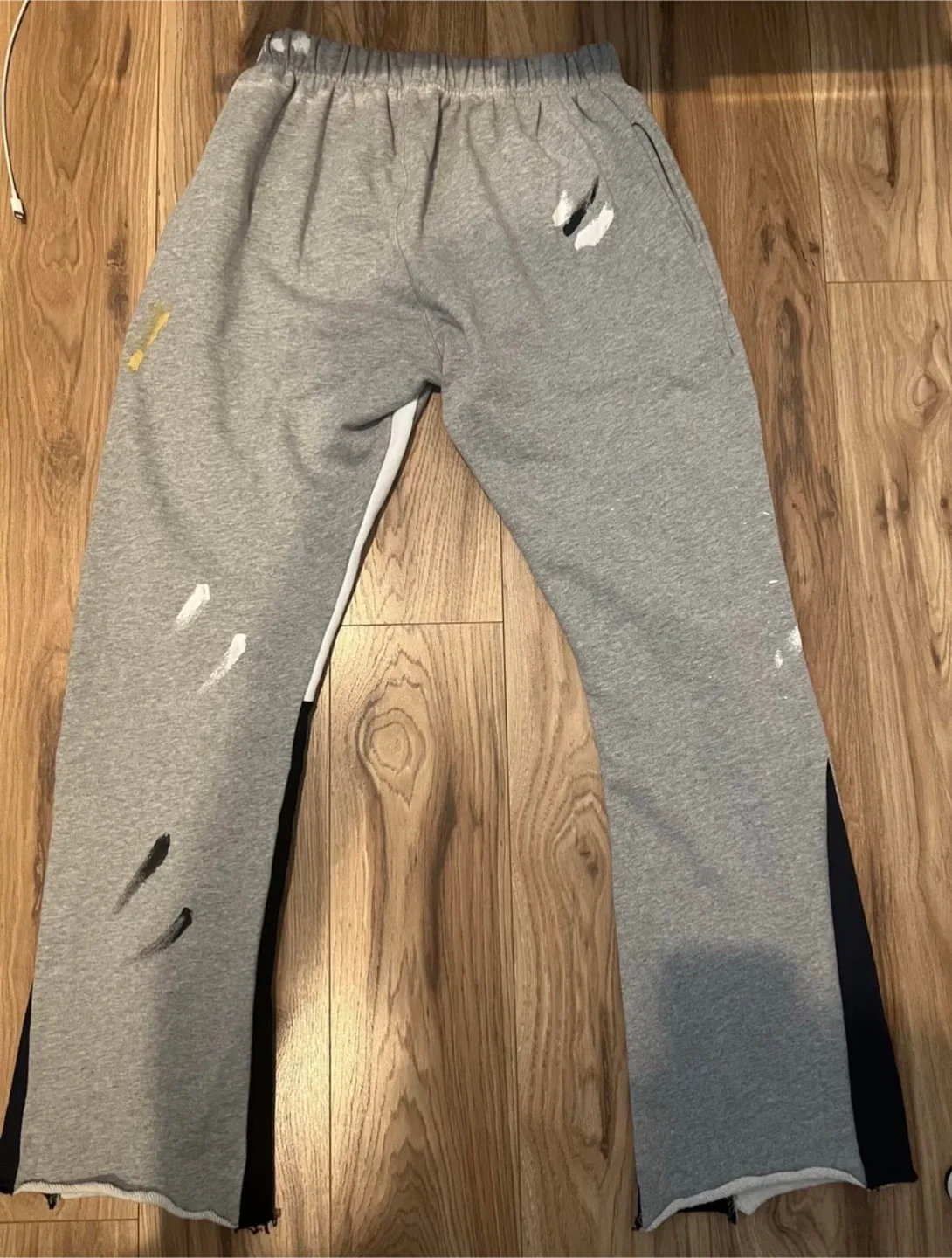 Gallery Dept. Grey Sweatpants image indicator(5)