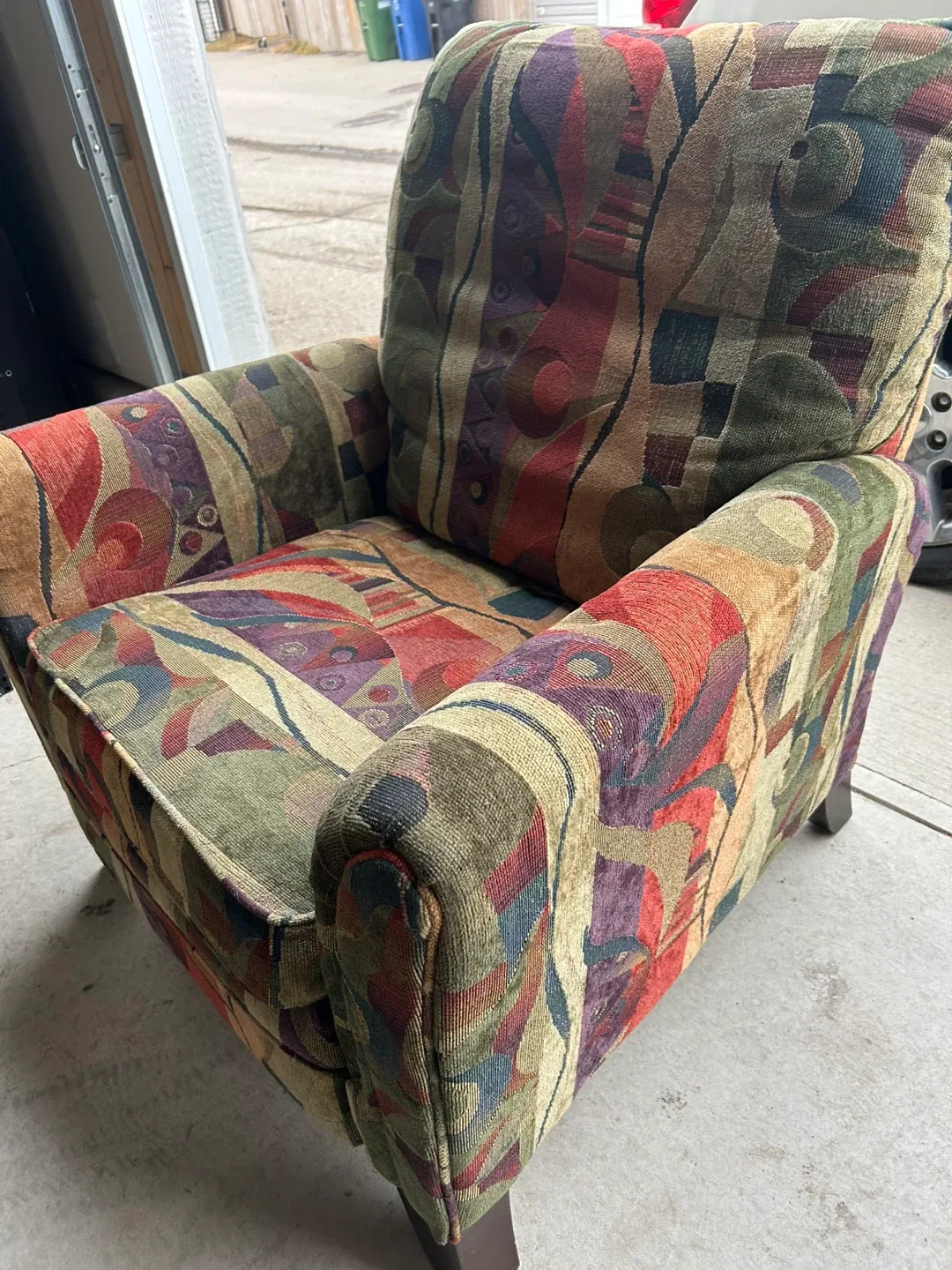 La-Z-Boy Armchair - Stylish Accent Chair image indicator(2)