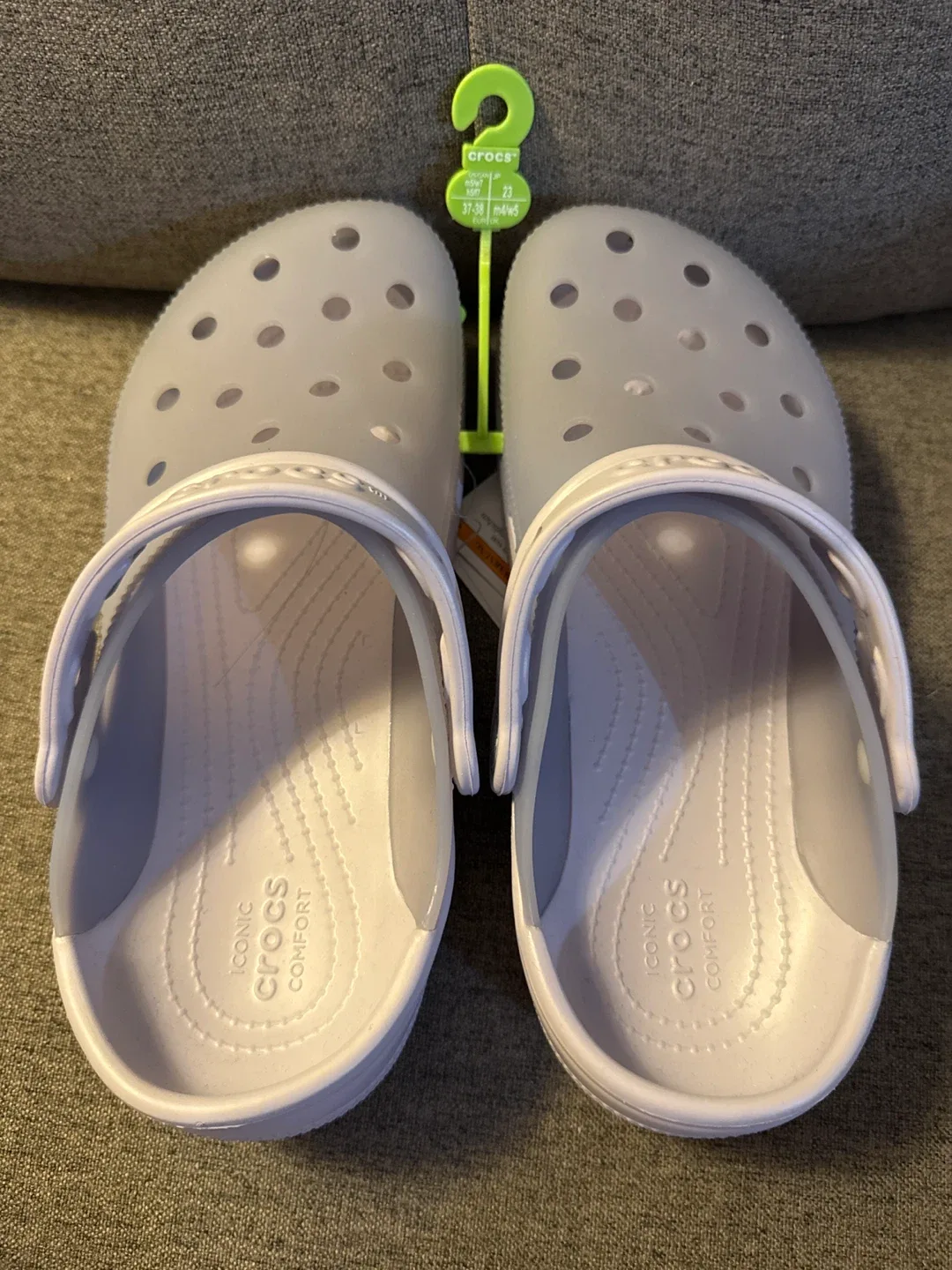 New Crocs Classic Clogs, Women's 7/Men's 5