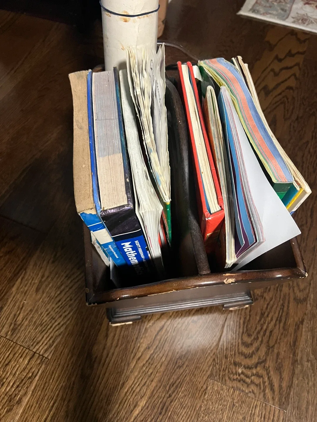 Vintage Wooden Rack for Books Magazines Etc image indicator(3)