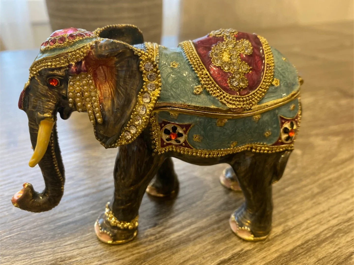 Elephant Trinket Box image indicator(3)