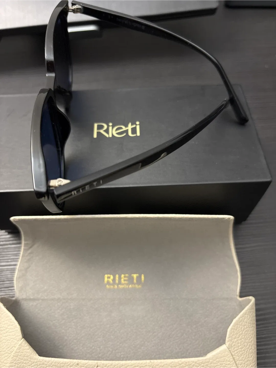 RIETI Black Sunglasses with Box image indicator(3)
