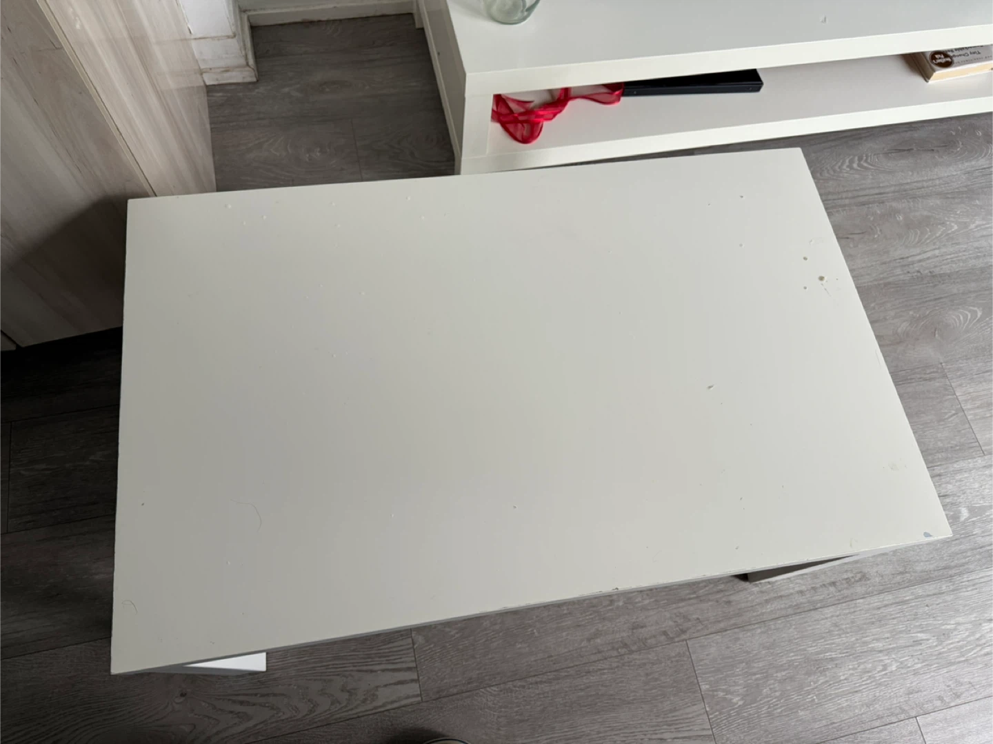 White Coffee Table - photo 2