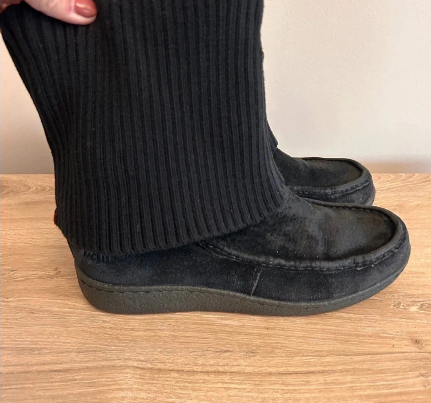 The North Face Black Suede Booties - photo 5