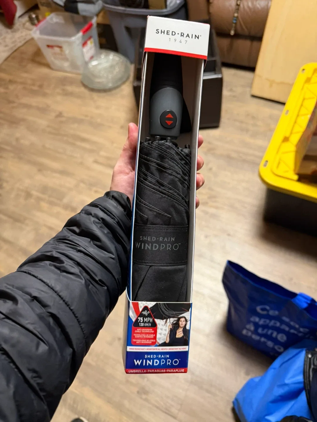 New ShedRain WINDPRO Umbrella - Never Used! image indicator(6)