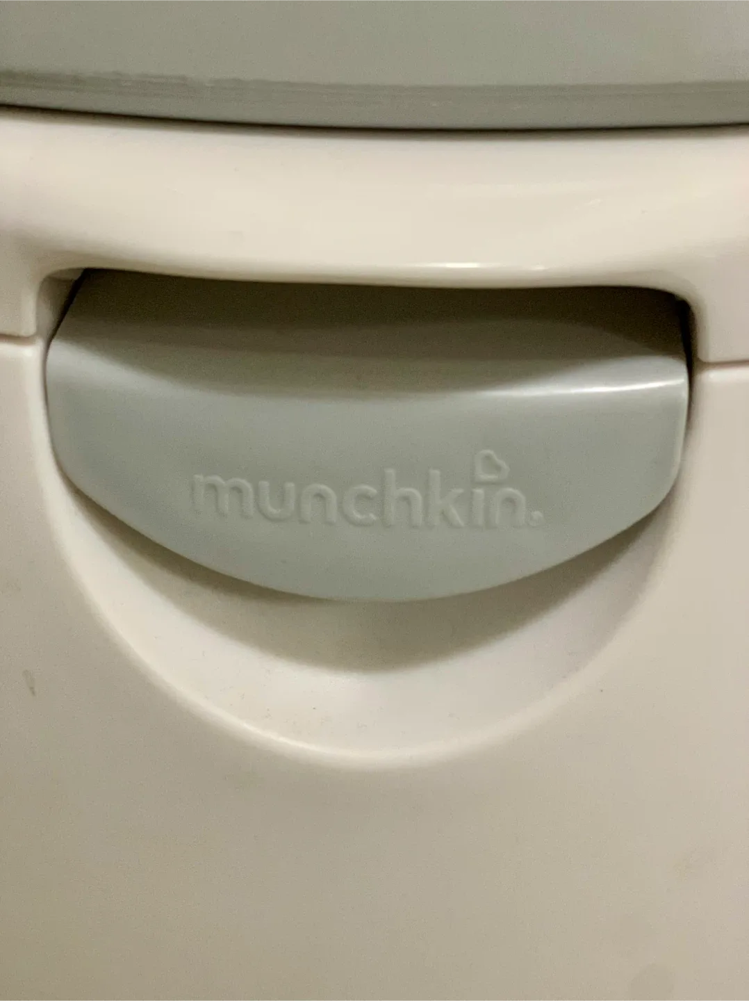 Munchkin Potty Training Toilet/Step Stool image indicator(2)