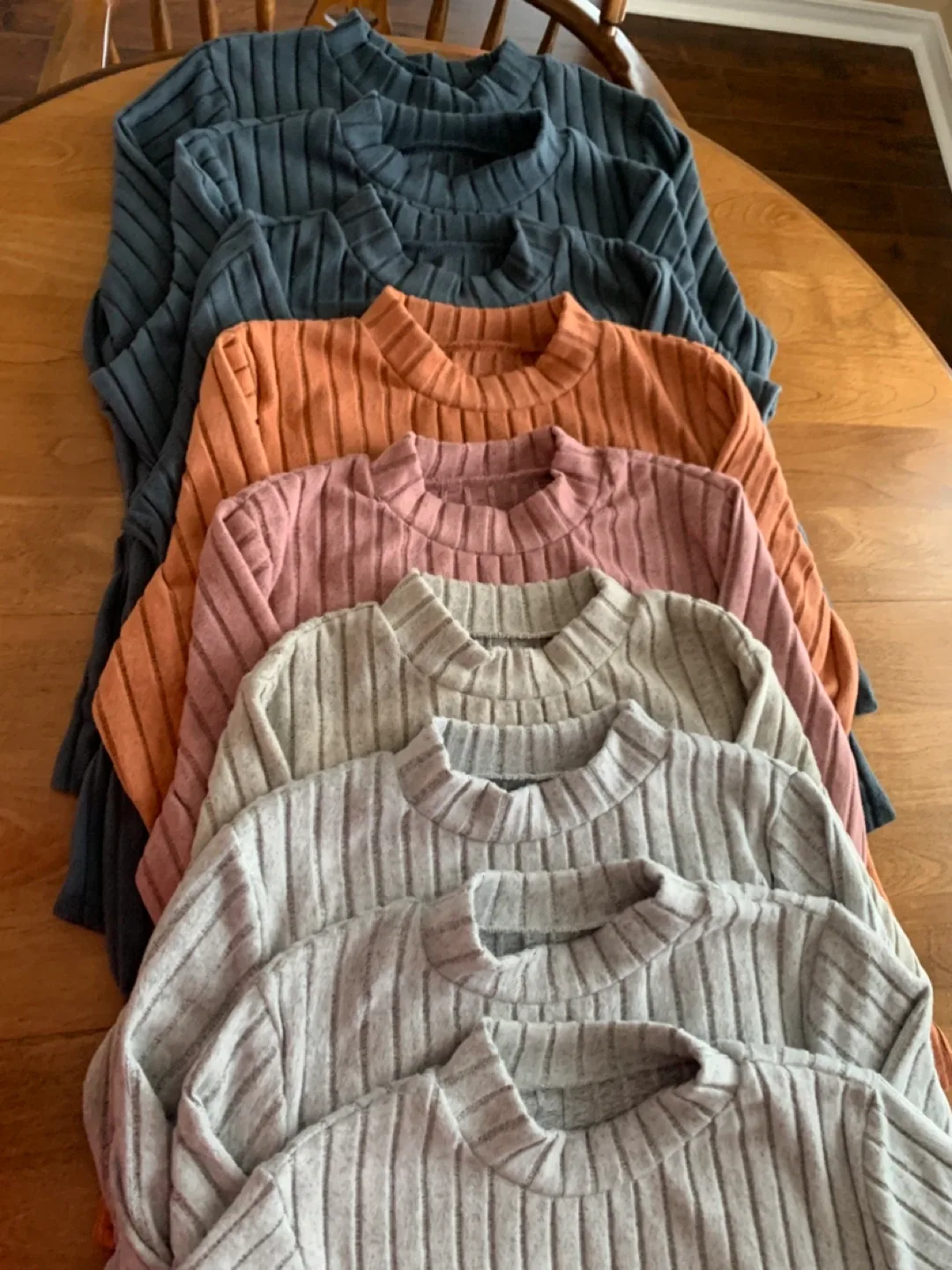 Women’s Crew Neck Tops