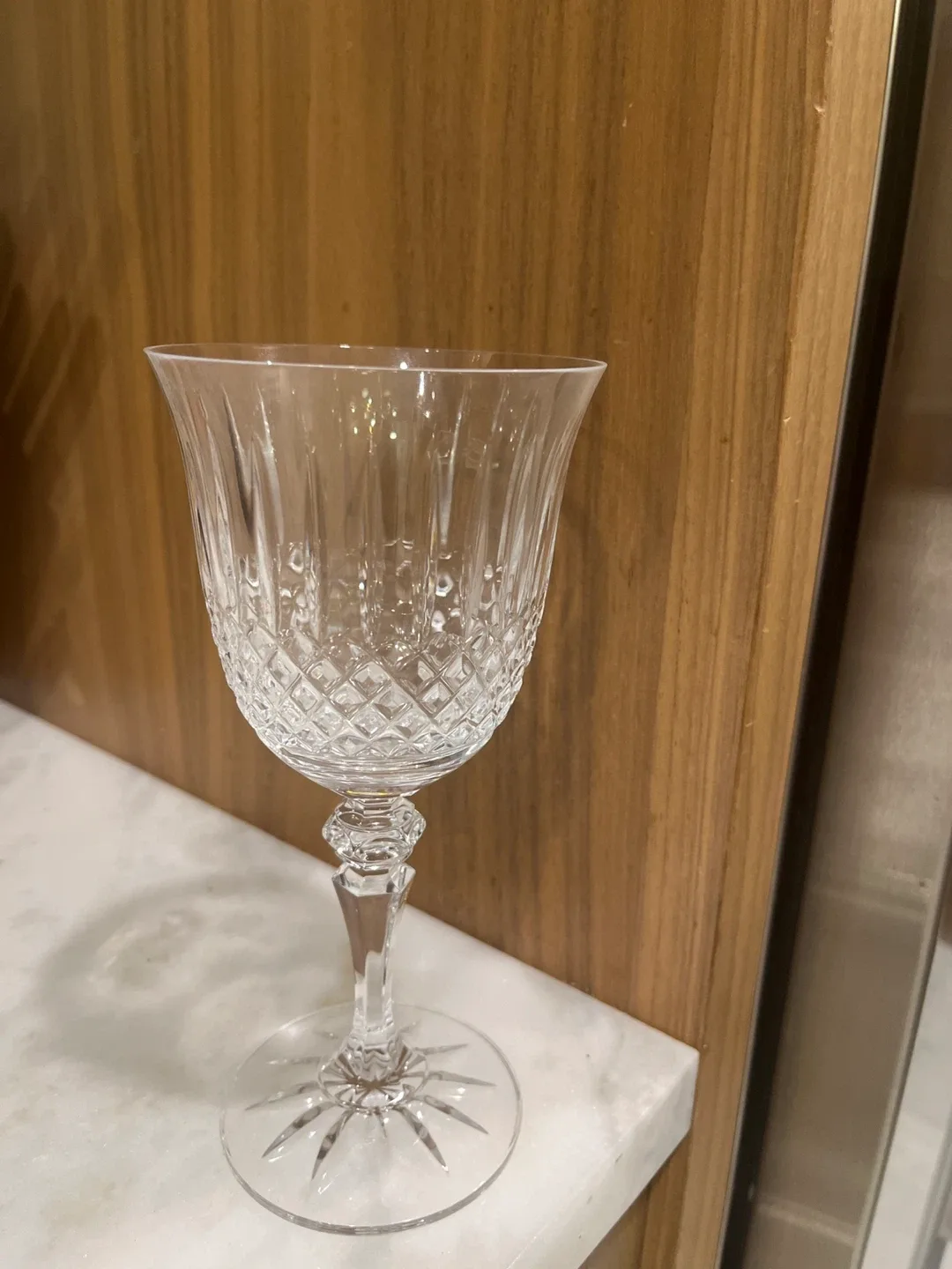 Waterford Crystal Wine Glass image indicator(2)