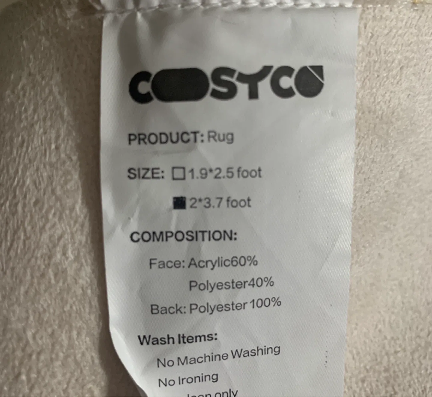 Cosyco White Faux Fur Rug (1.9 x 2.5 ft) image indicator(3)