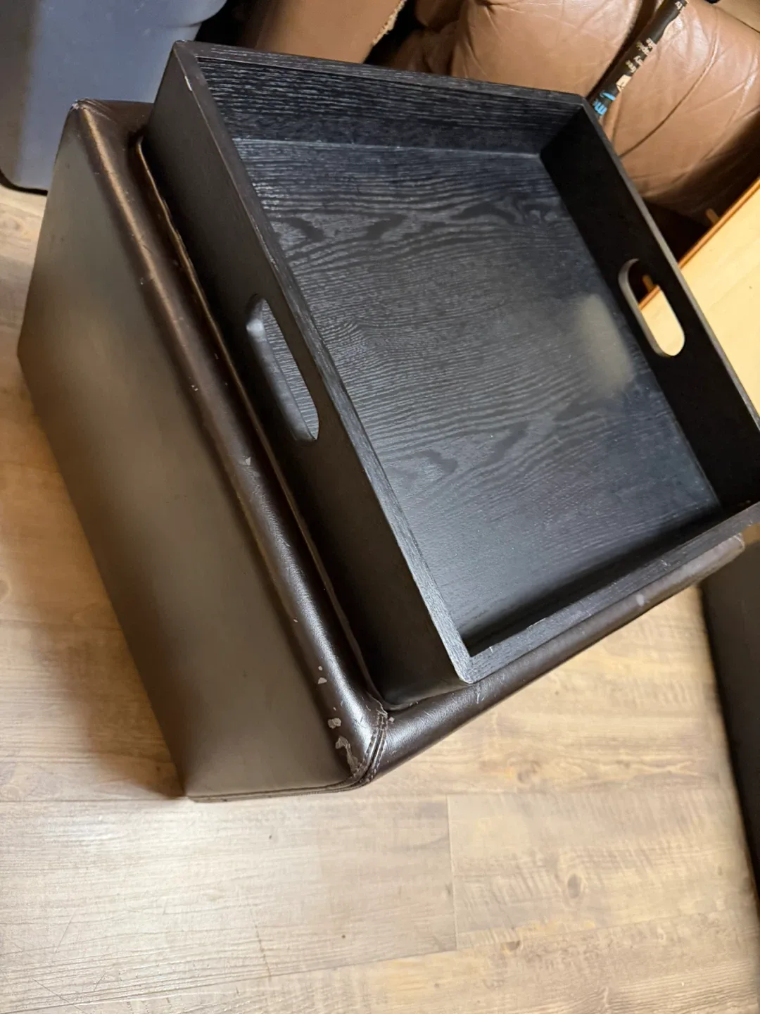 Storage Ottoman with Reversible Tray Top image indicator(5)