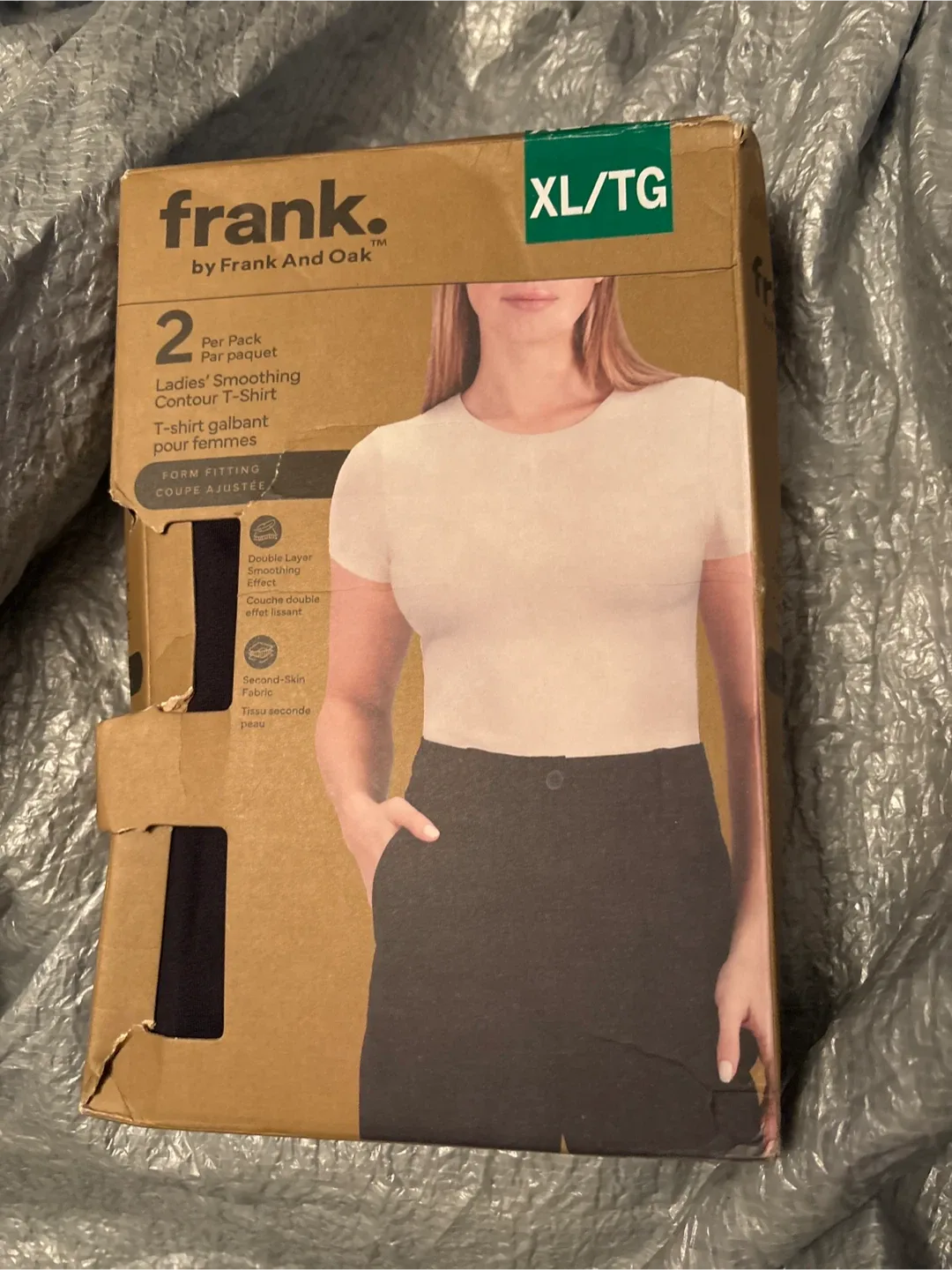 Frank and Oak Ladies' Smoothing Contour T-Shirt XL