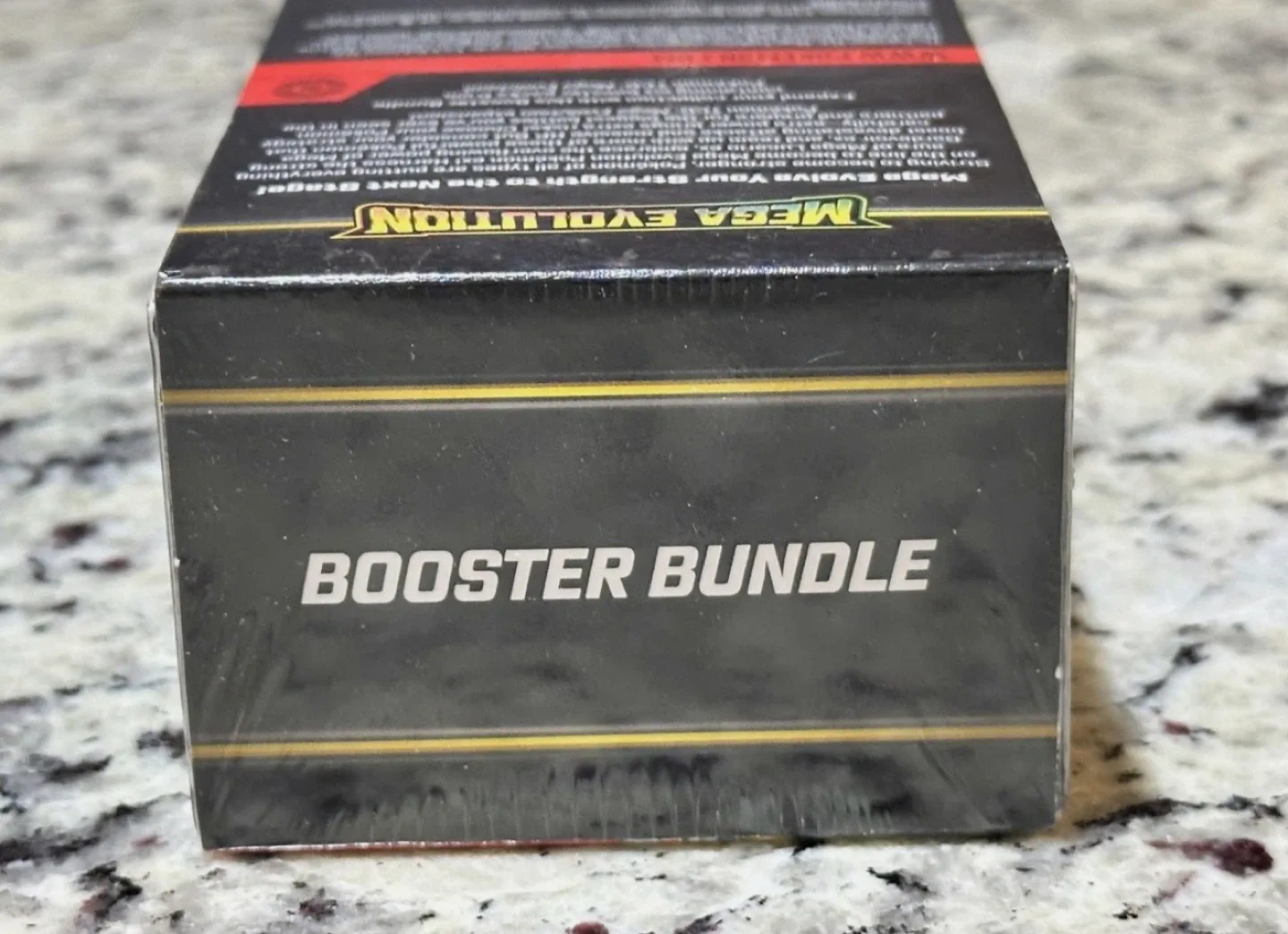 New Pokémon TCG: Mega Evolution Booster Bundle image indicator(5)