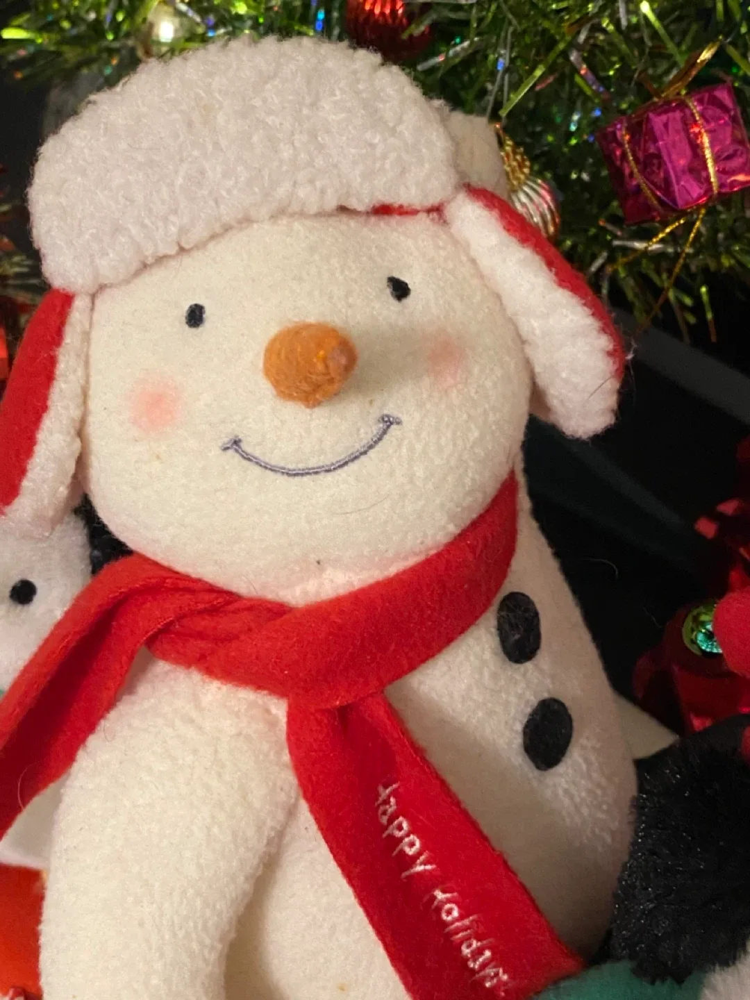 Hallmark 2007 Holiday Trio Plush Musical Toy! image indicator(3)