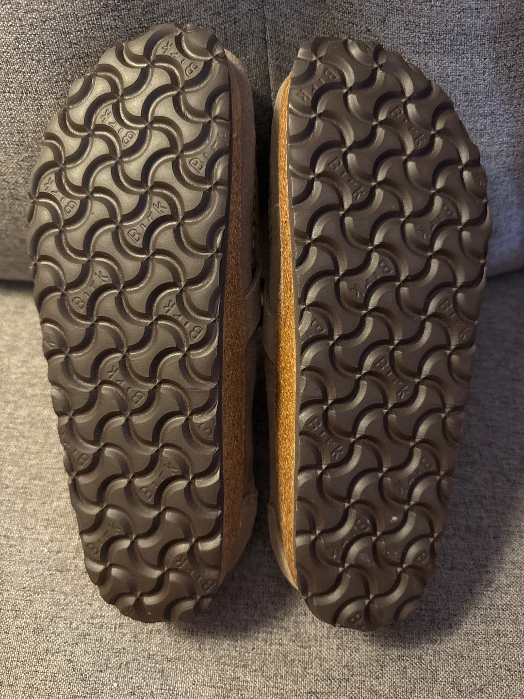 Birkenstock Buckley Taupe Suede Size 37 (US L6) image indicator(3)