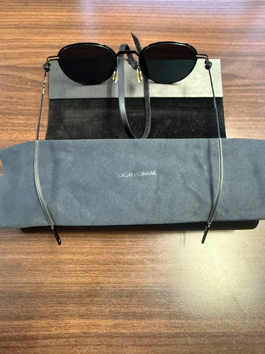 Montblanc MB0002S-001 Luxury Sunglasses – Italian Made image indicator(6)