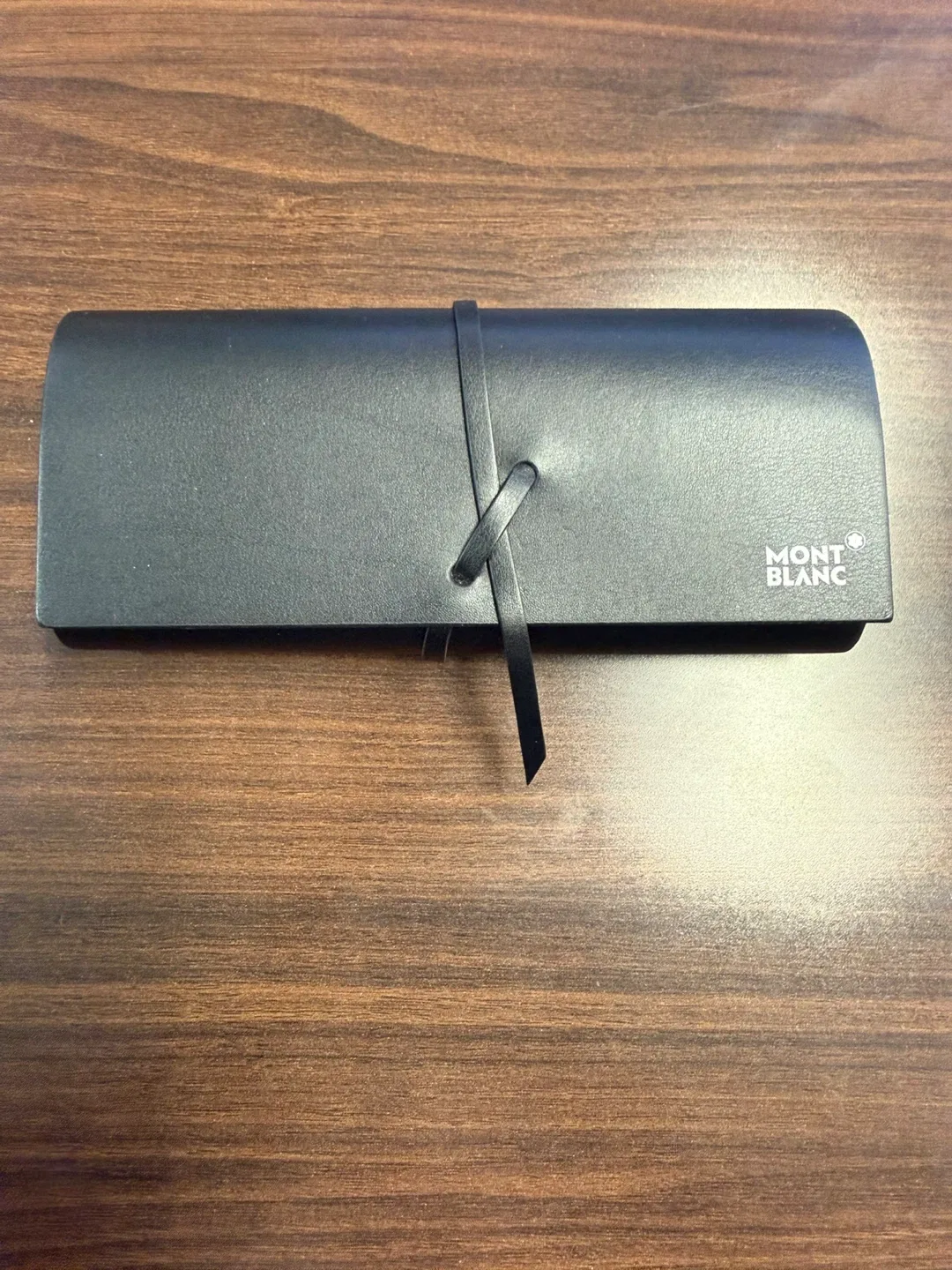 Montblanc MB0002S-001 Luxury Sunglasses – Italian Made image indicator(2)