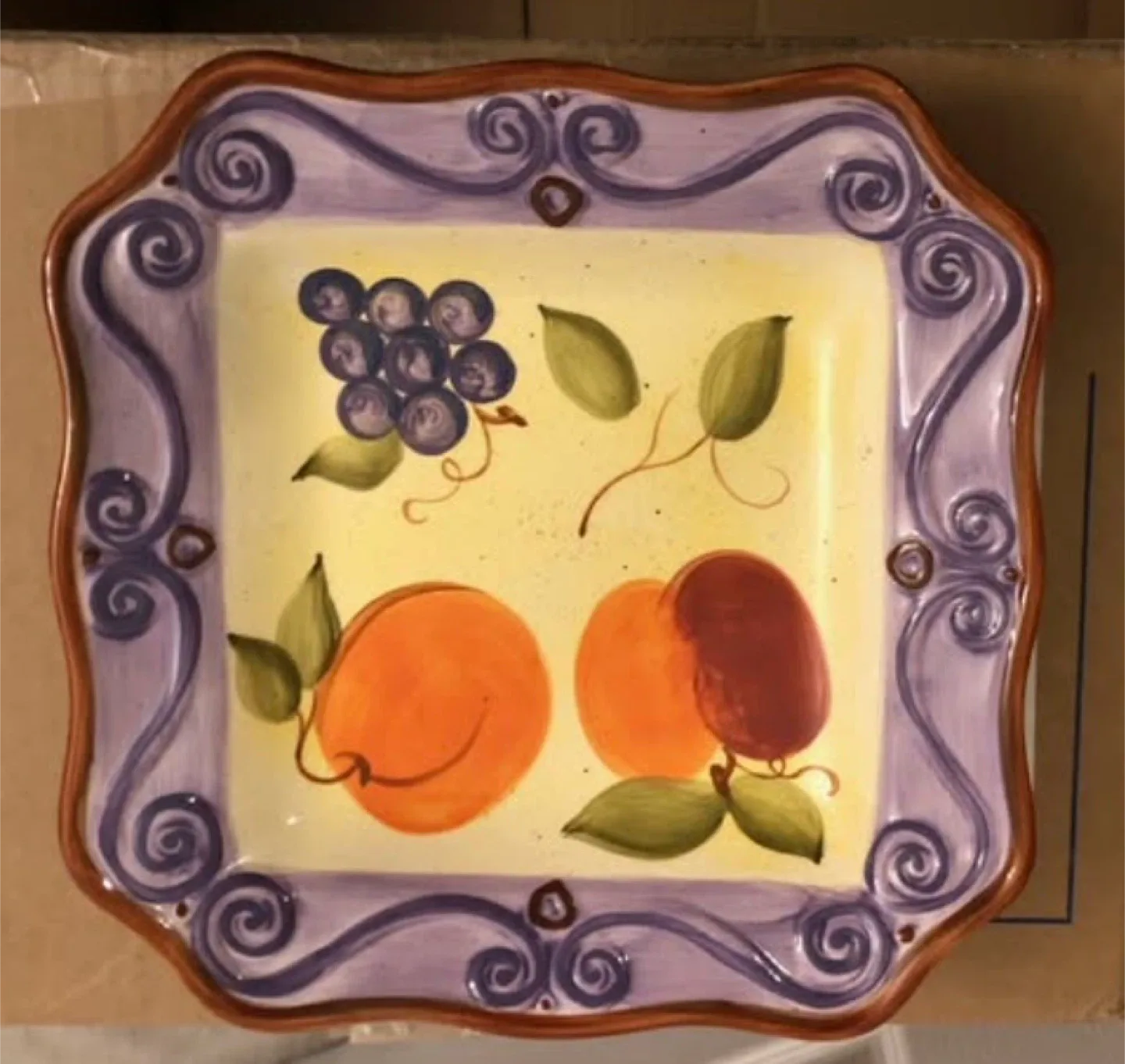Garage sale - glassware, decorative plates, china image indicator(5)