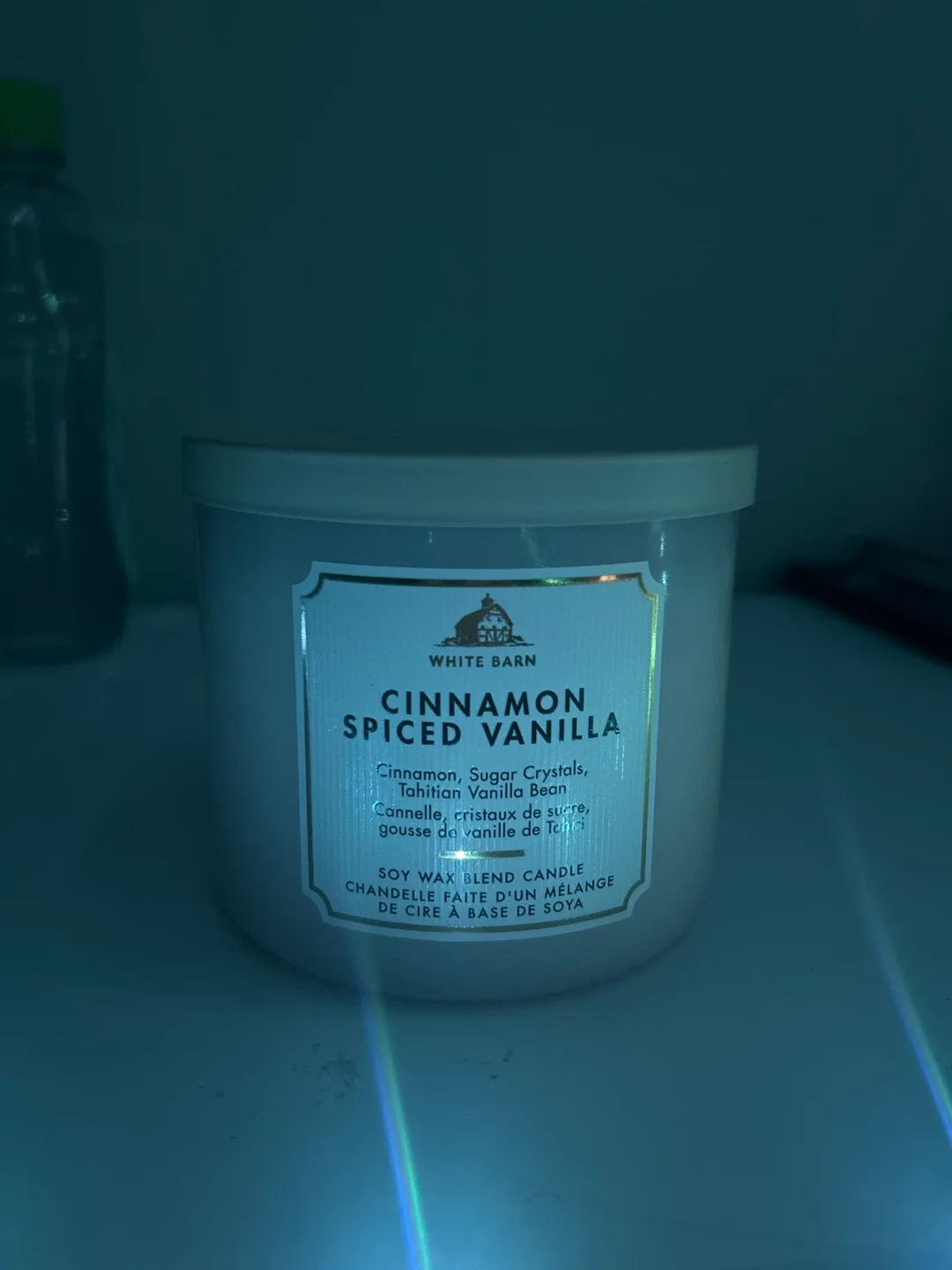 White Barn Cinnamon Spiced Vanilla Candle