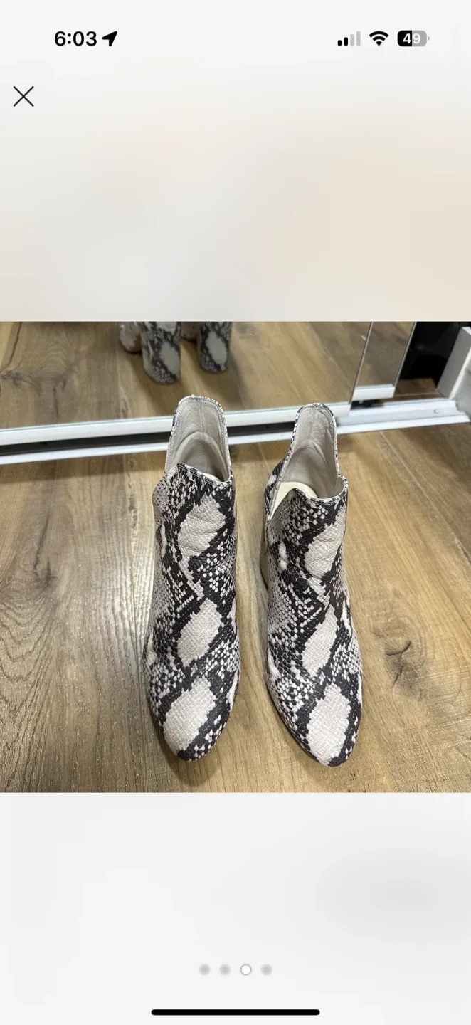 Steve Madden Snakeskin Print Heeled Booties image indicator(3)