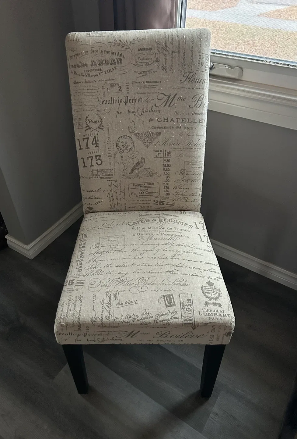 Accent Chair with French Script Design