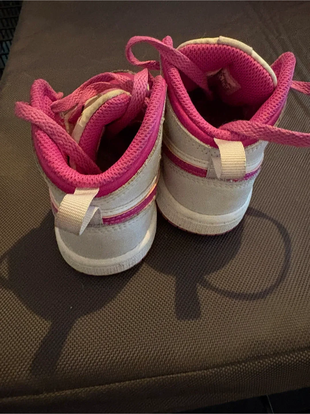 Nike Air Jordan 1 Toddler Shoes - Pink/White image indicator(3)