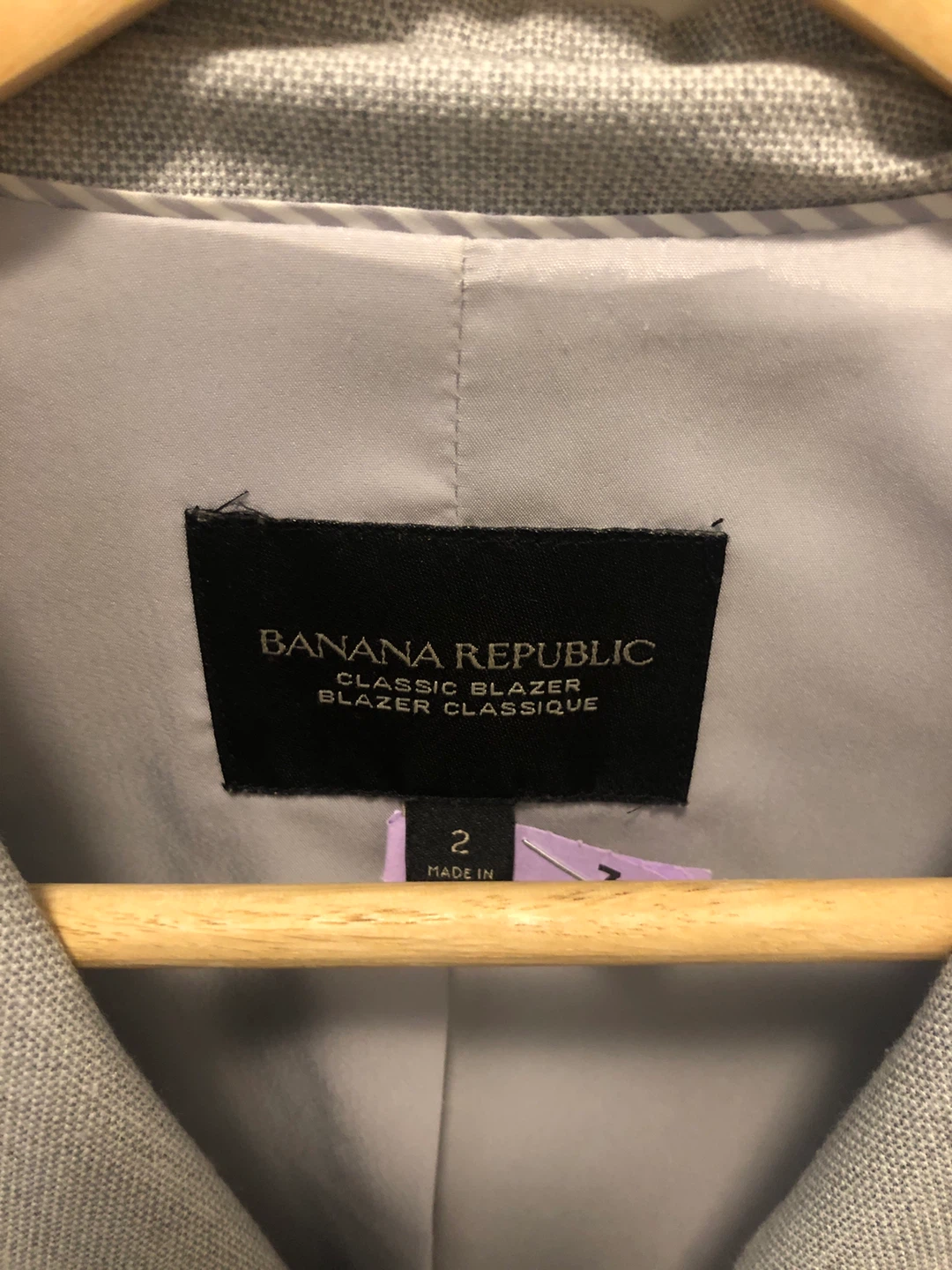 Banana Republic Classic Blazer - Size 2 - photo 3