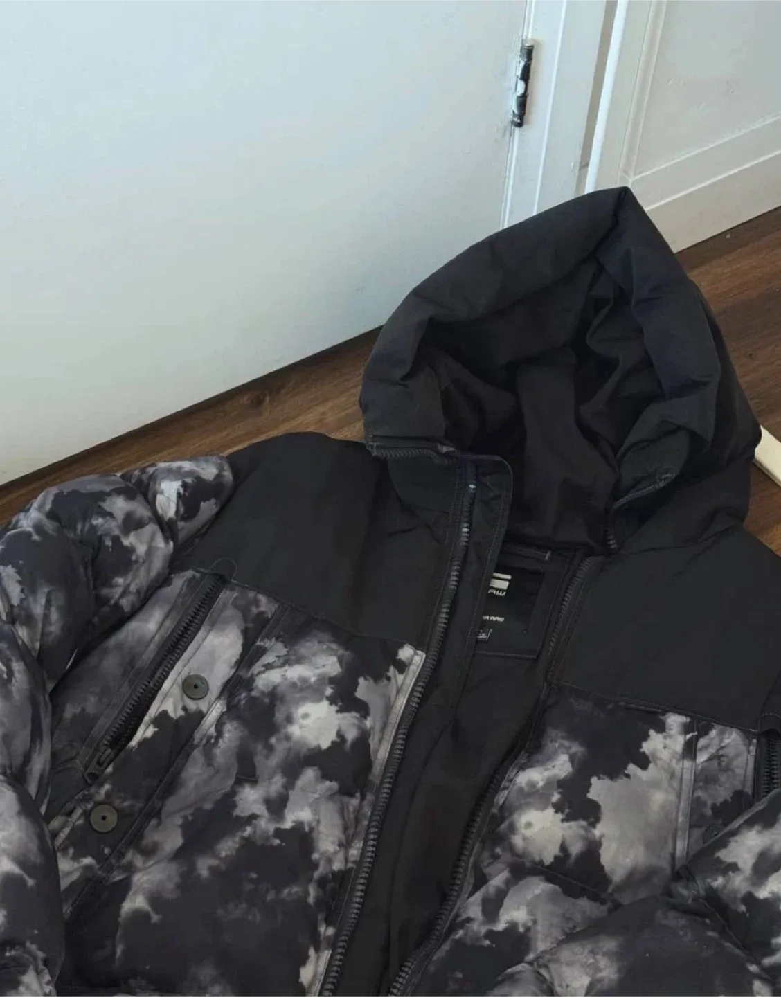 G-Star RAW Size M, Puffer Jacket image indicator(7)