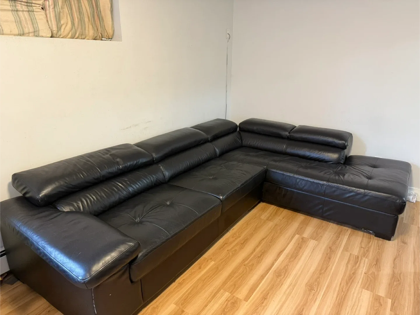 Black Leather Sectional Sofa