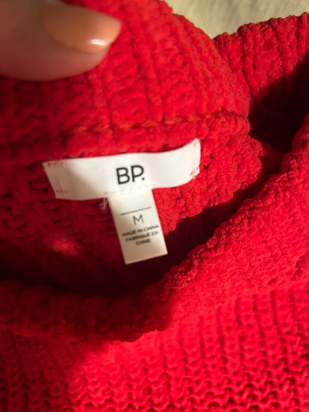 BP. Red Sweater - Size M image indicator(2)