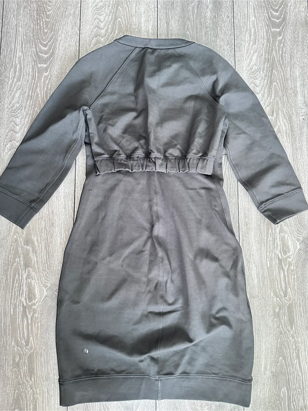 Selling Great Condition Dresses and Skirts!!! image indicator(6)