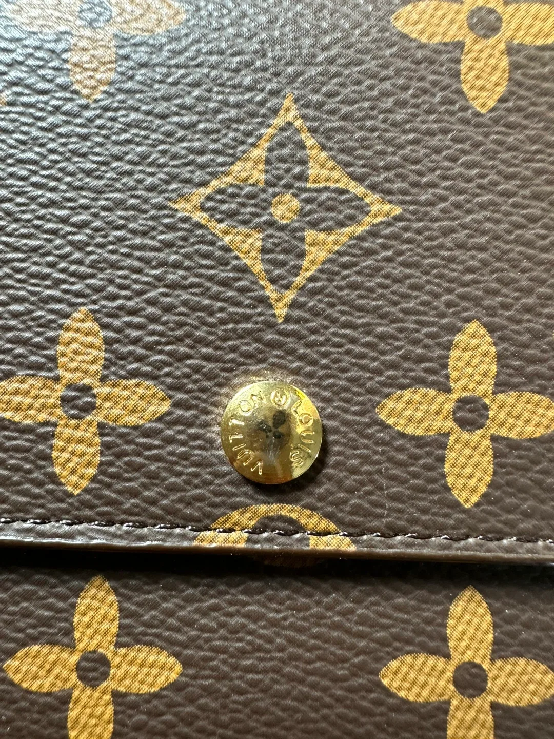Louis Vuitton Wallet image indicator(5)