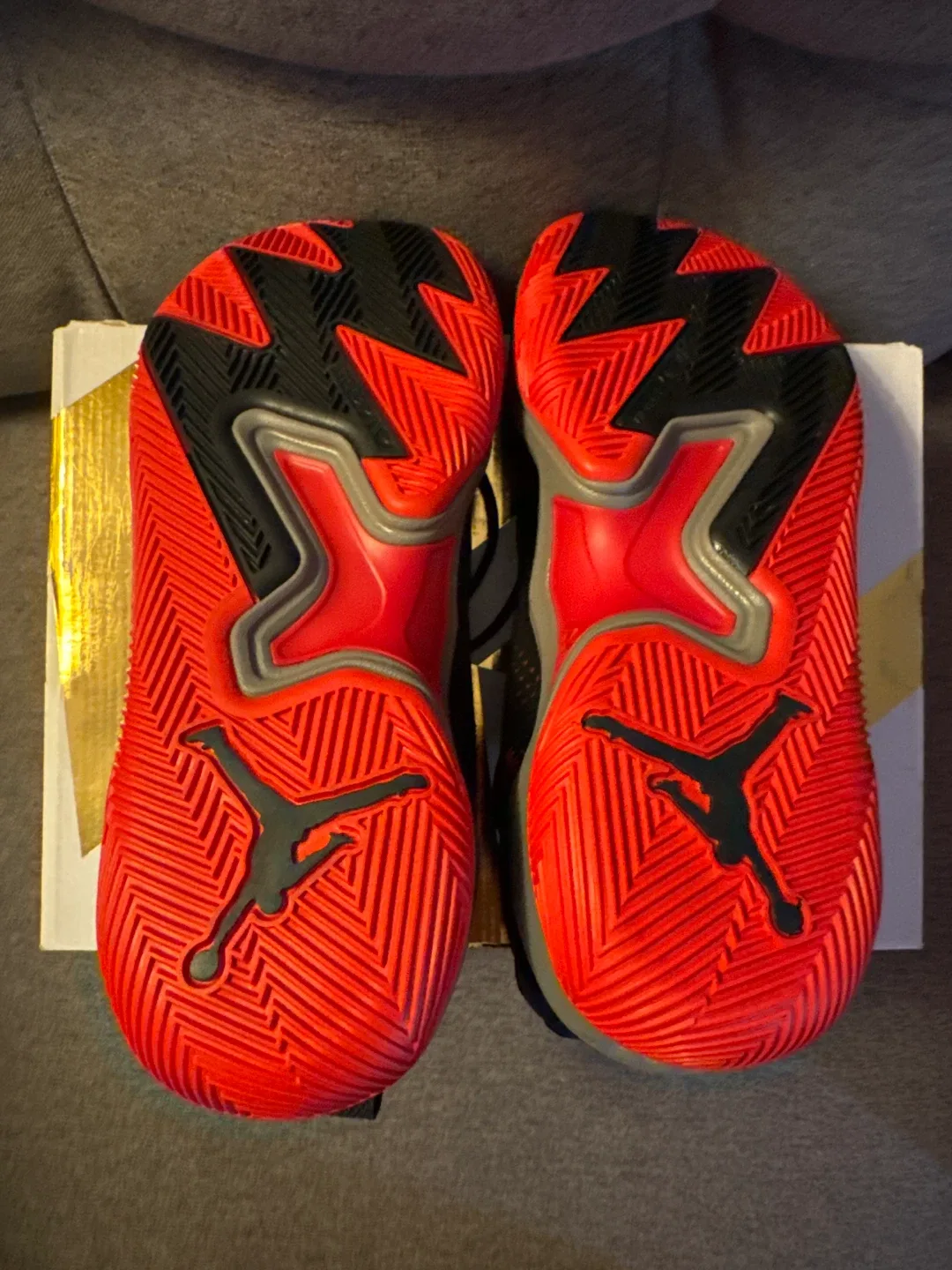 Jordan One Take 4 Black/Red, Size 10 US image indicator(3)