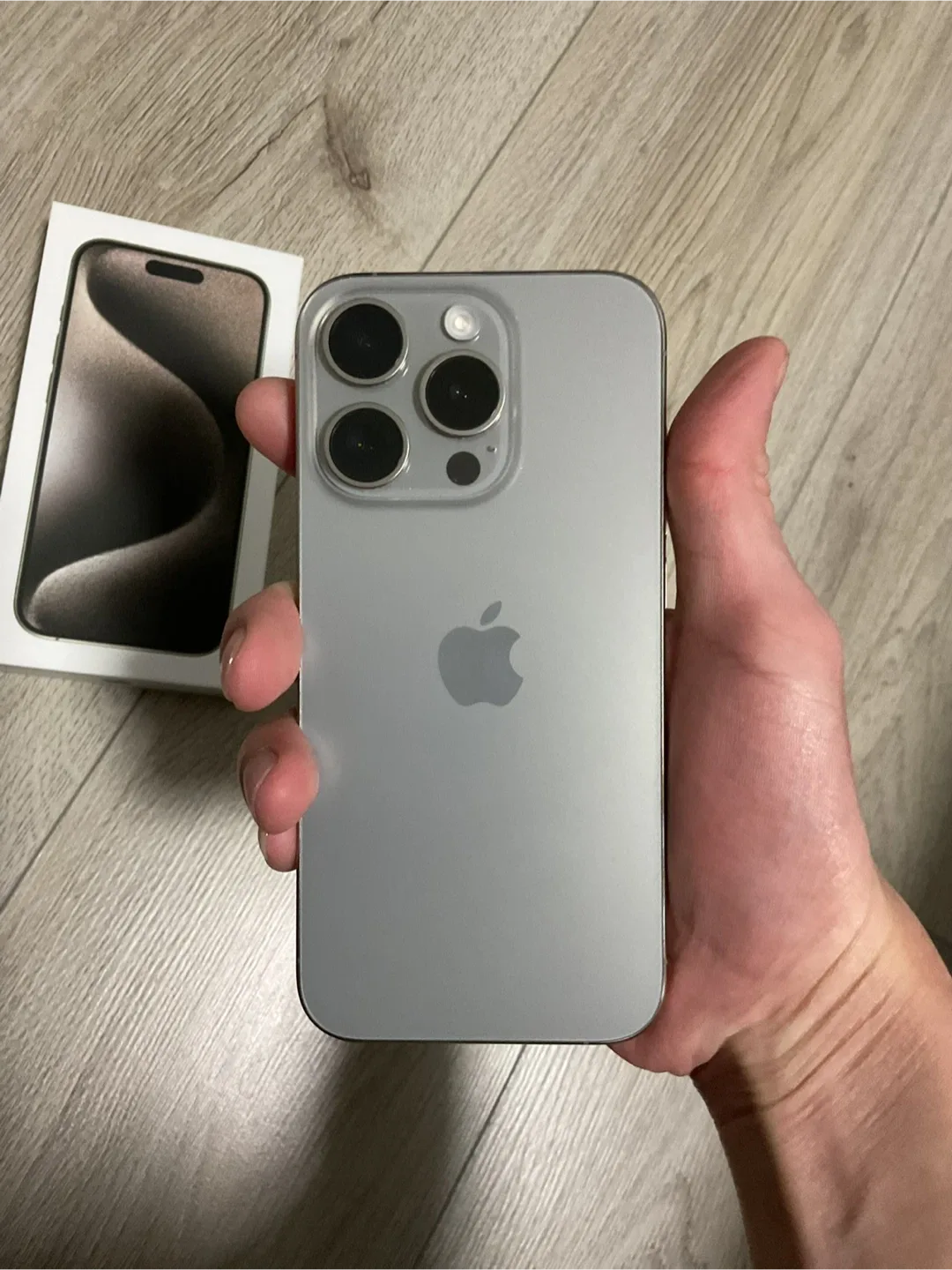 Iphone 15 pro image indicator(4)