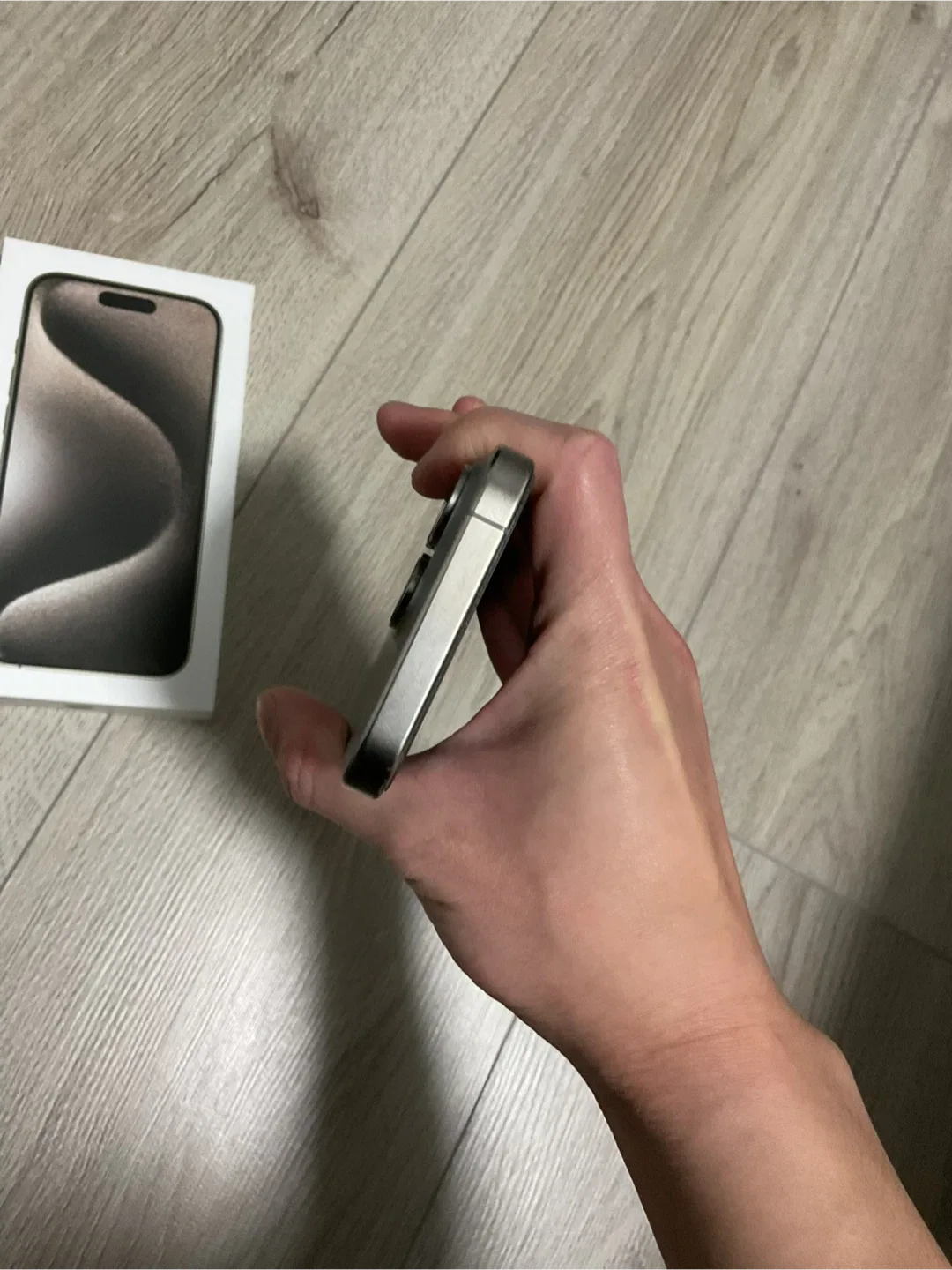 Iphone 15 pro image indicator(5)