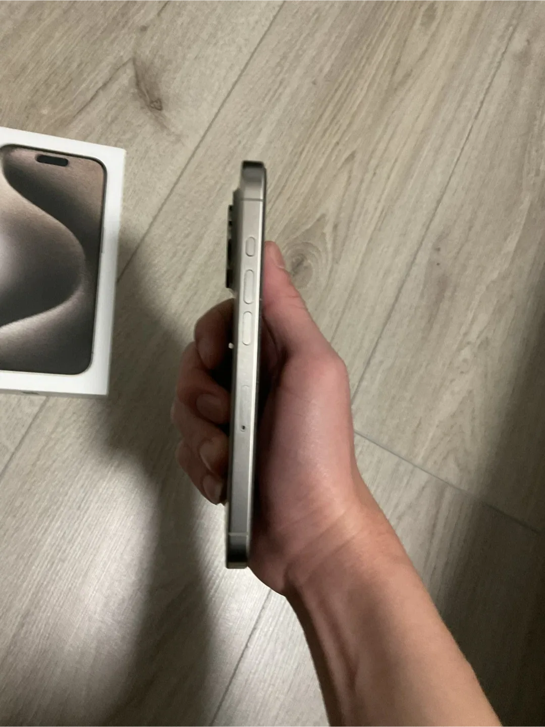 Iphone 15 pro image indicator(6)