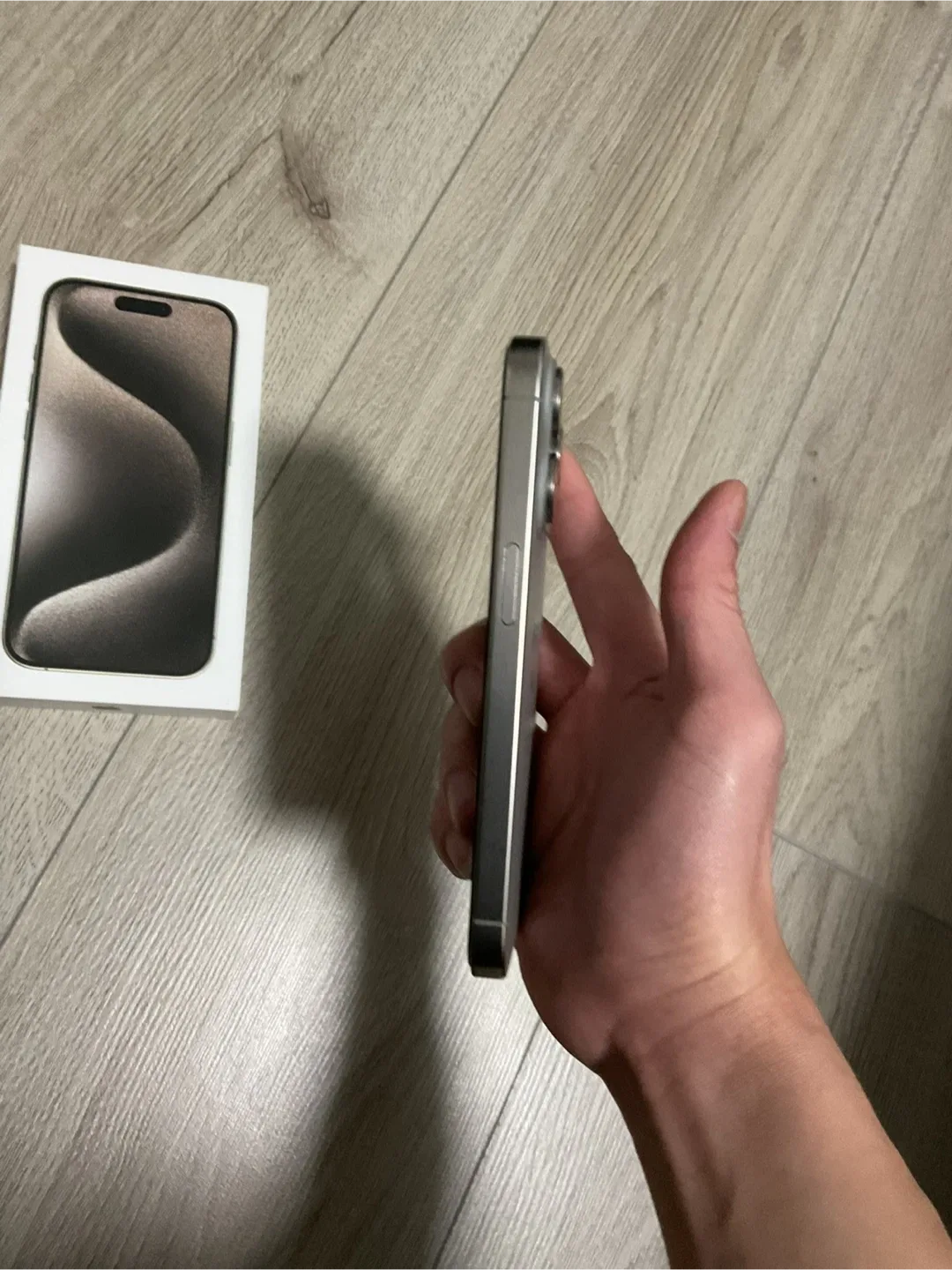 Iphone 15 pro image indicator(8)