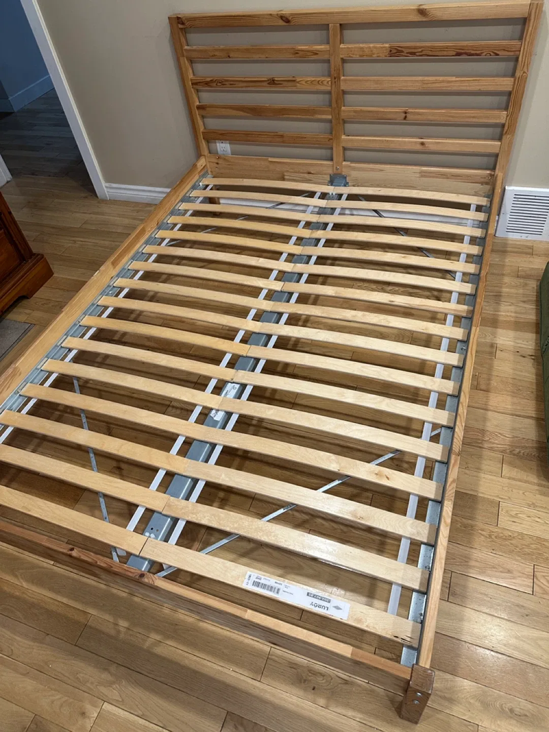 IKEA TARVA Full-Size Wooden Bed Frame (CAN DELIVER) image indicator(4)