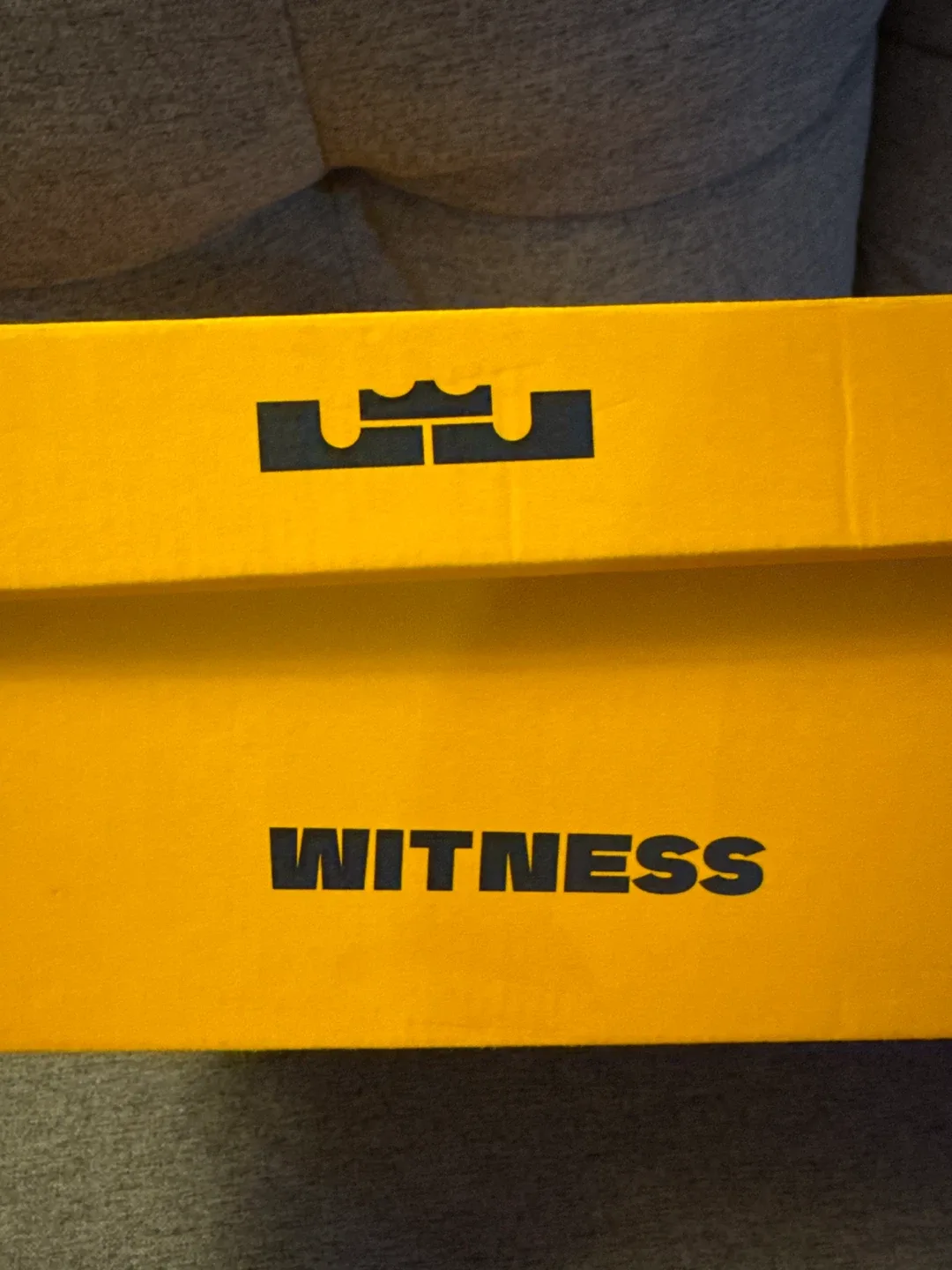 Nike LeBron Witness VII Basketball Shoes image indicator(5)