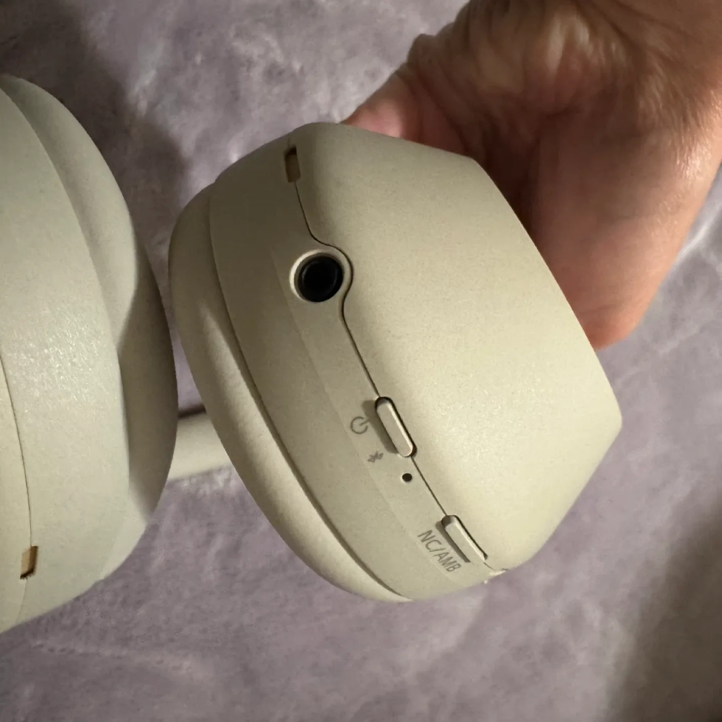 Sony WH-1000XM5 Wireless Noise Cancelling Headphones - Grey image indicator(5)