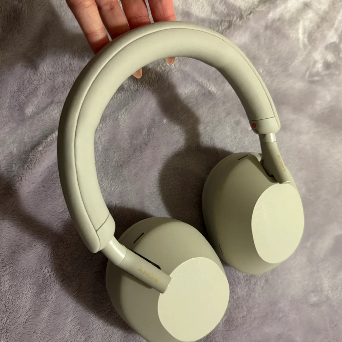 Sony WH-1000XM5 Wireless Noise Cancelling Headphones - Grey image indicator(4)