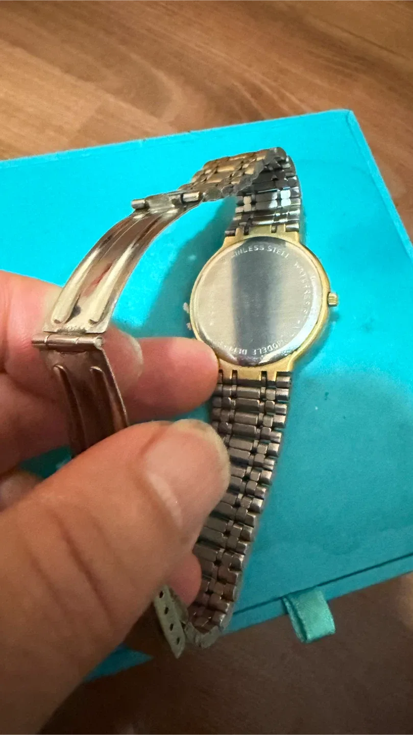 Birks Quartz Watch with Box image indicator(3)