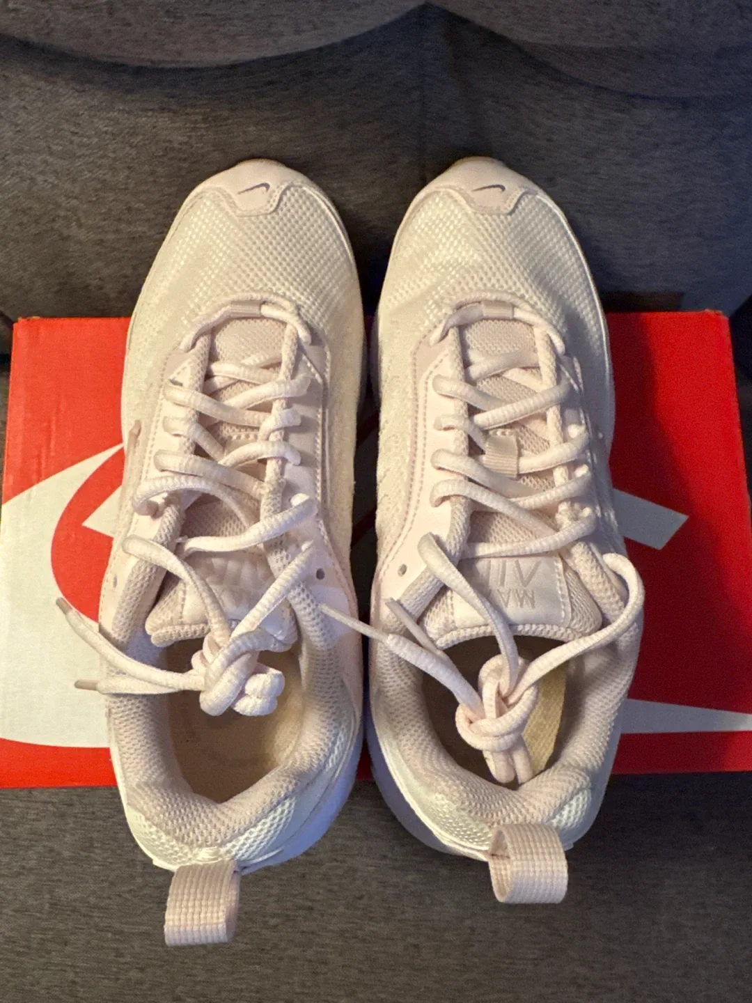 Nike Air Max AP Women's Size 8.5