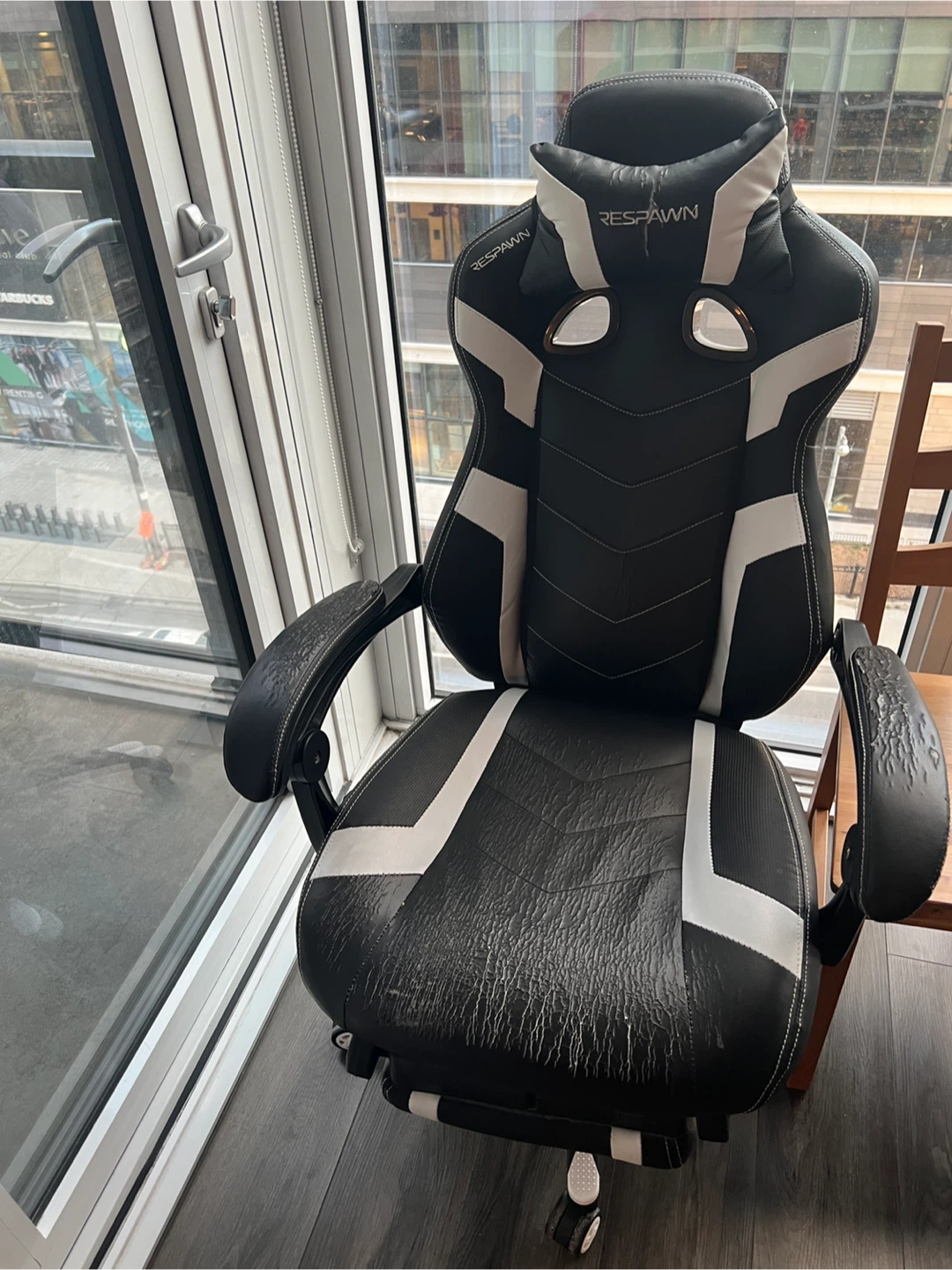 Reclining Gaming Chair – (Pickup at Liberty Village) - photo 2