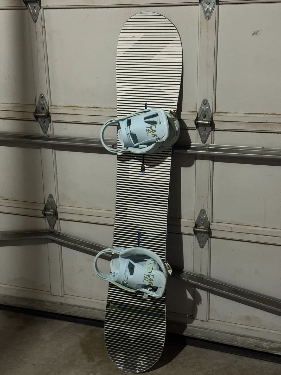 Snowboard Equipment Bundle