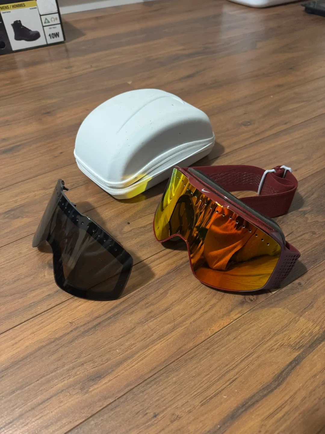 Snowboard Equipment Bundle image indicator(10)