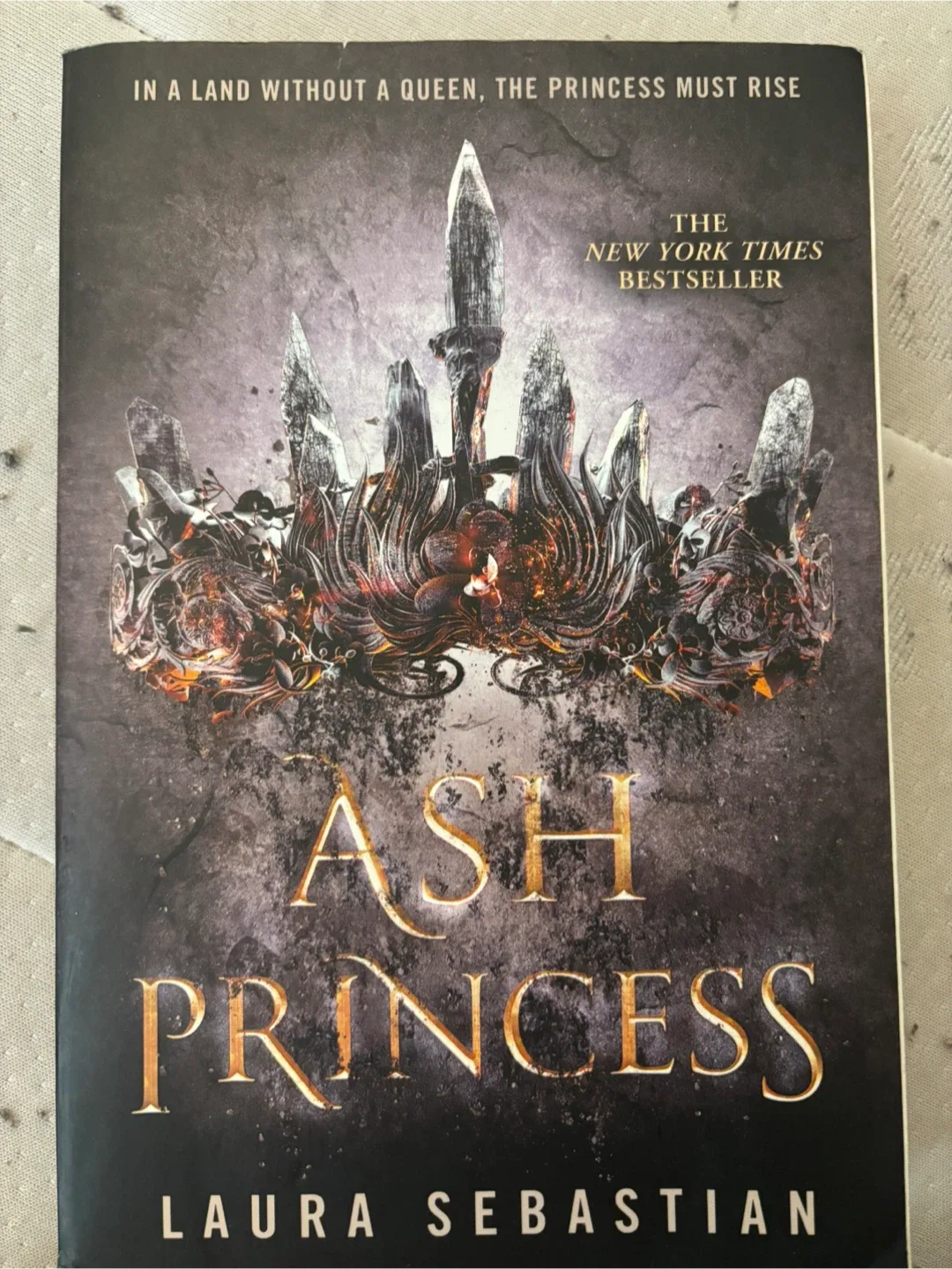 Lot of 4 Books image indicator(5)