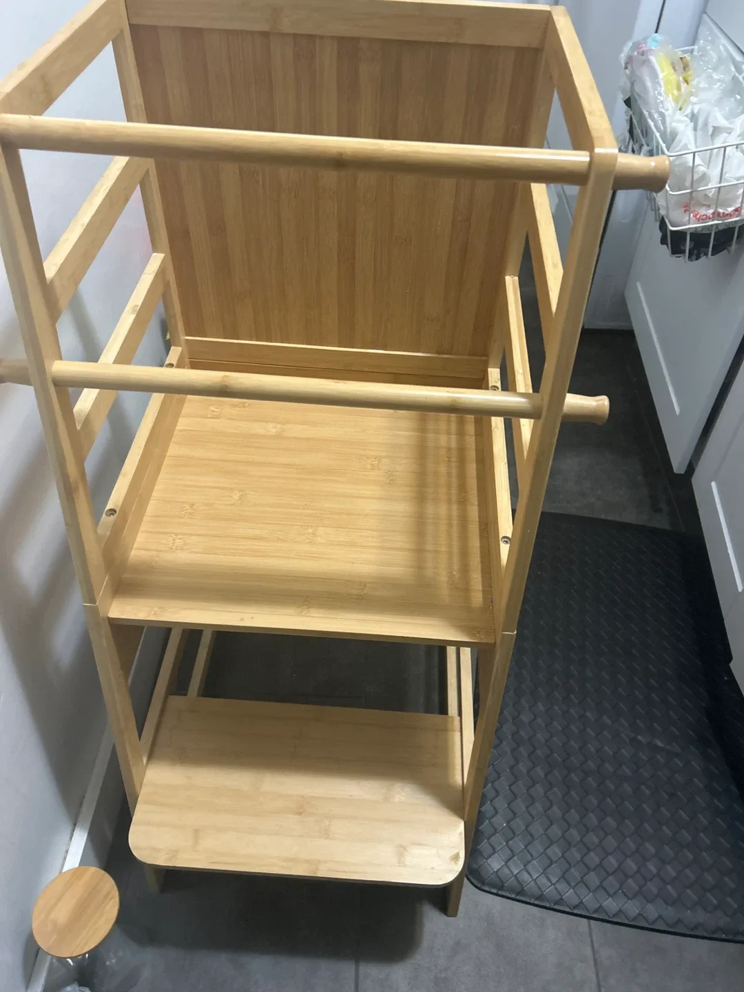 Guidecraft Kitchen Helper Stool