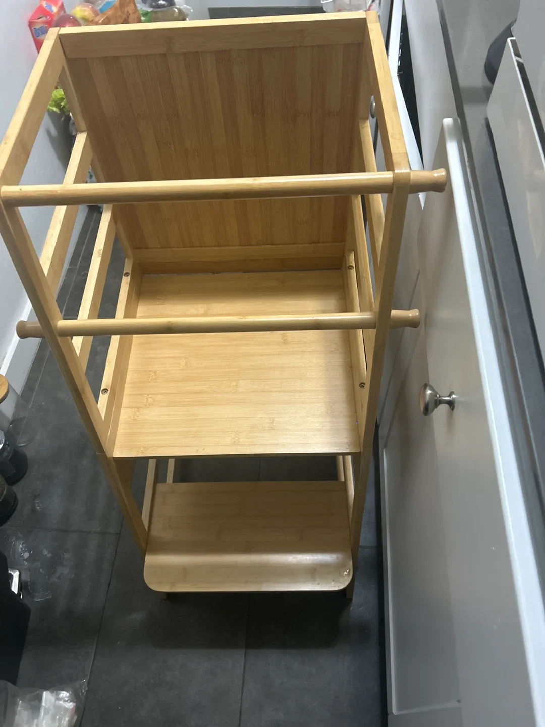 Guidecraft Kitchen Helper Stool image indicator(4)