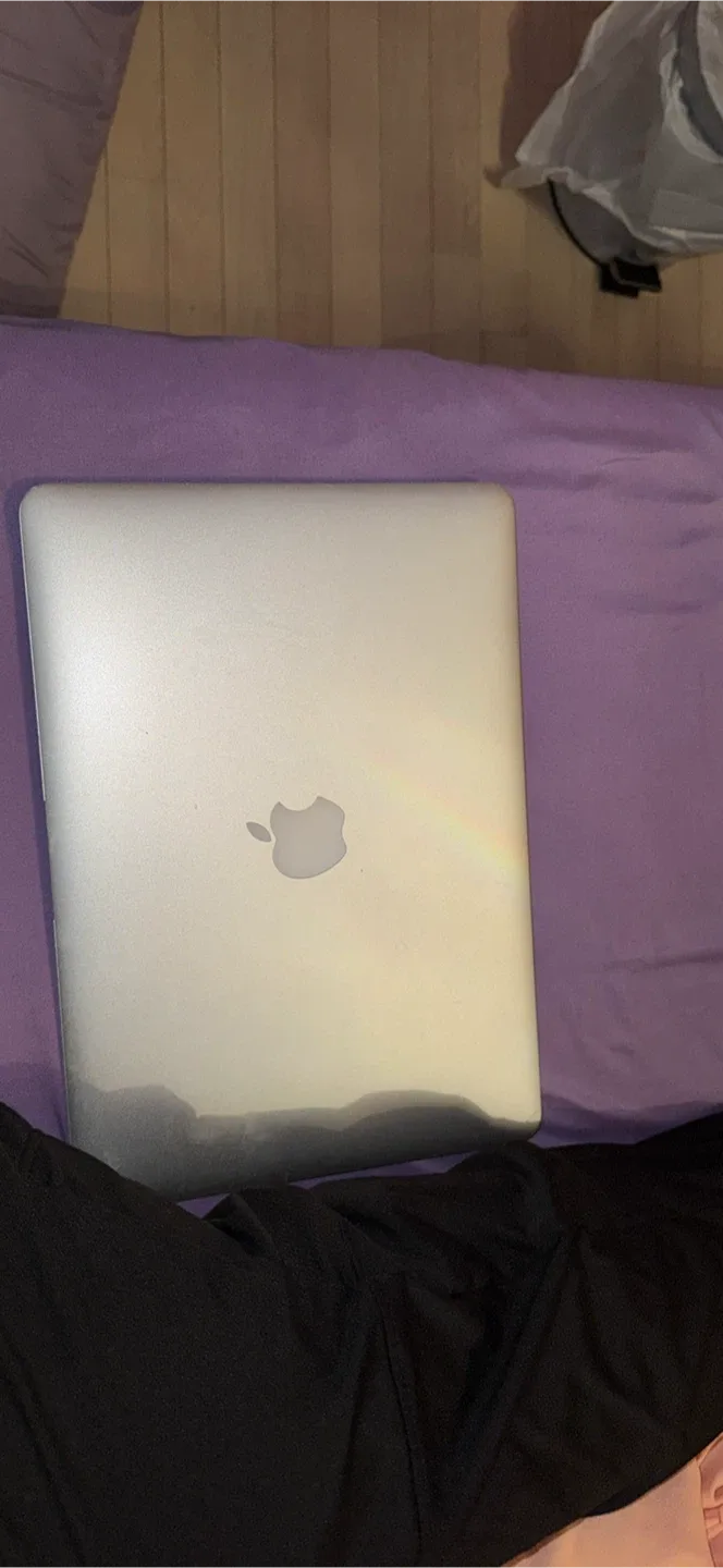 Apple MacBook Air